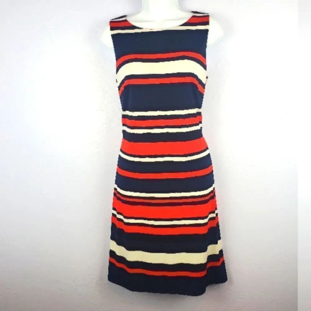 CHAPS Dress - Picture 2 of 5